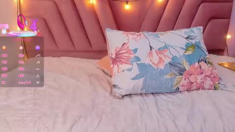 Scarlett  online show from 11/02/25, 12:40