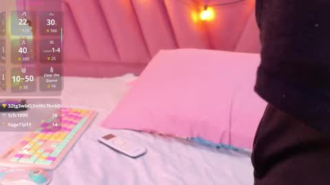 Scarlett  online show from 11/16/25, 07:41