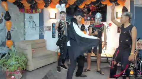   online show from 10/29/25, 11:28