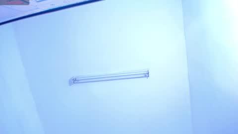 Snapshot of pleassing_neighbour chatting on 09/24/25, 03:21 Zalome online show from 09/24/25, 03:21