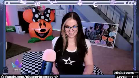 Pluto Princess online show from 10/21/25, 04:13