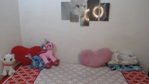 Pocahontas online show from 09/24/25, 02:09