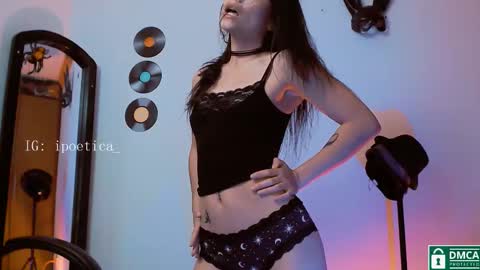 IG ipoetica  online show from 11/24/25, 04:29