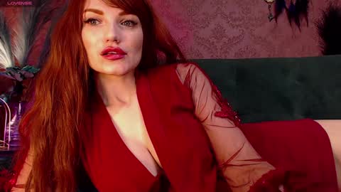Snapshot of poison_eva_ chatting on 01/14/25, 12:56 Poison Eva online show from 01/14/25, 12:56