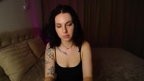 Snapshot of poison_inyour_mind chatting on 10/10/25, 04:39 poison_inyour_mind online show from 10/10/25, 04:39