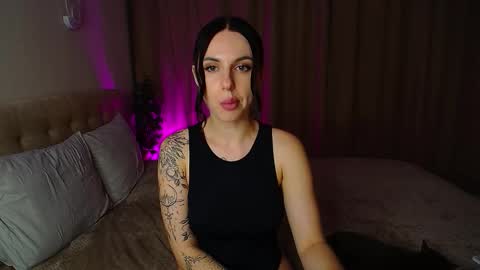 Snapshot of poison_inyour_mind chatting on 10/26/25, 08:04 poison_inyour_mind online show from 10/26/25, 08:04