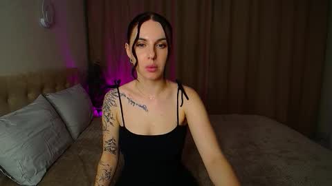 Snapshot of poison_inyour_mind chatting on 11/12/25, 05:46 poison_inyour_mind online show from 11/12/25, 05:46