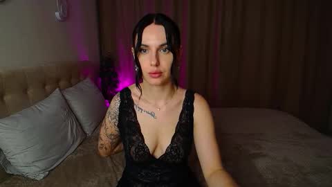 Snapshot of poison_inyour_mind chatting on 11/15/25, 06:37 poison_inyour_mind online show from 11/15/25, 06:37