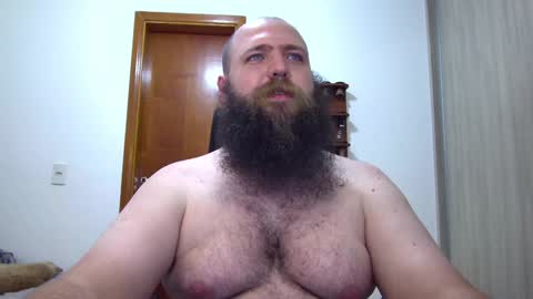 Snapshot of polar_bear91 chatting on 02/08/25, 02:15 Bear online show from 02/08/25, 02:15