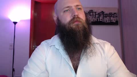 Snapshot of polar_bear91 chatting on 03/12/25, 05:24 Bear online show from 03/12/25, 05:24