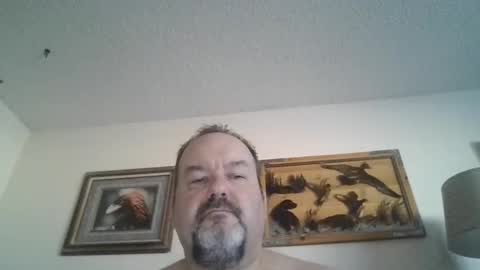 Snapshot of polarisman74 chatting on 02/24/25, 10:14 polarisman74 online show from 02/24/25, 10:14