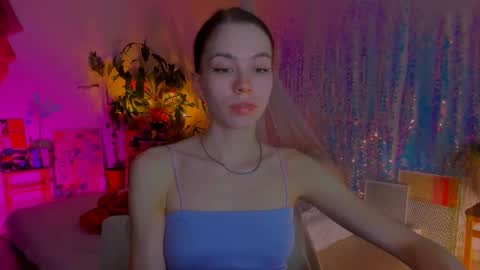 Snapshot of poli__ chatting on 03/11/25, 09:48 Martha online show from 03/11/25, 09:48