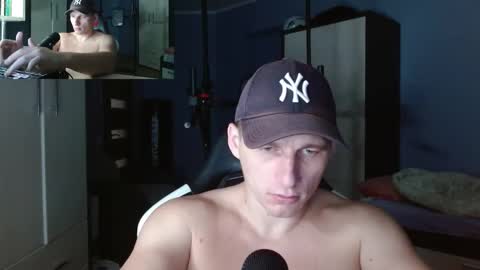 Poliglot online show from 10/15/25, 05:57