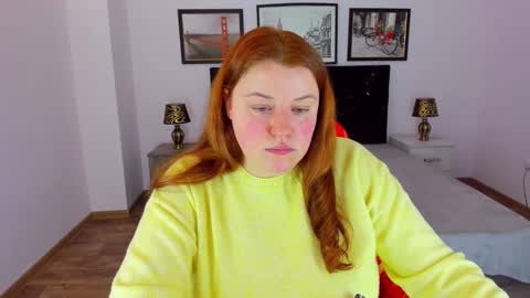 Snapshot of polinasallivan chatting on 12/30/24, 11:26 Polina online show from 12/30/24, 11:26