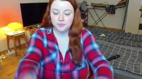 Snapshot of polinasallivan chatting on 01/31/25, 06:47 Polina online show from 01/31/25, 06:47