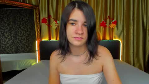 Polly online show from 11/09/25, 07:17