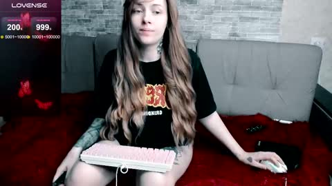 Snapshot of polly_wow chatting on 02/15/25, 09:05 Polly online show from 02/15/25, 09:05