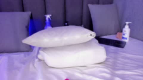 POLLY online show from 02/04/25, 04:29