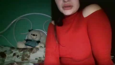 Snapshot of polykrovka88 chatting on 02/02/25, 08:41 polykrovka88 online show from 02/02/25, 08:41