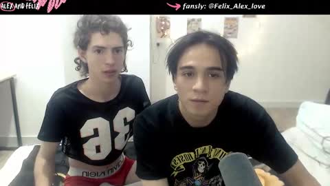 Snapshot of pomo_07 chatting on 09/27/25, 06:46 aleks ness online show from 09/27/25, 06:46