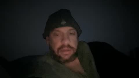 Snapshot of poneloc01 chatting on 11/25/25, 07:58 poneloc01 online show from 11/25/25, 07:58