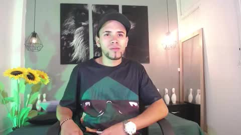 Snapshot of pool_vega chatting on 10/03/25, 11:51 pool online show from 10/03/25, 11:51