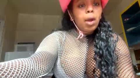 popp_i online show from 11/23/25, 07:35