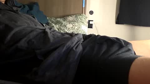 Kyle online show from 10/06/25, 02:31