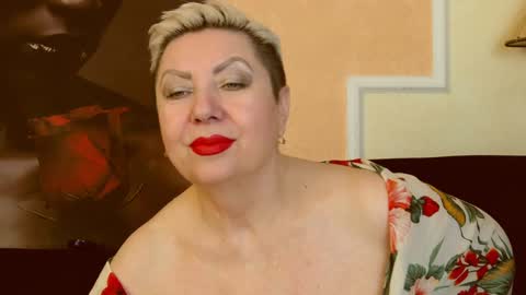 Snapshot of posh_lady chatting on 01/31/25, 09:48 LADY POSH online show from 01/31/25, 09:48