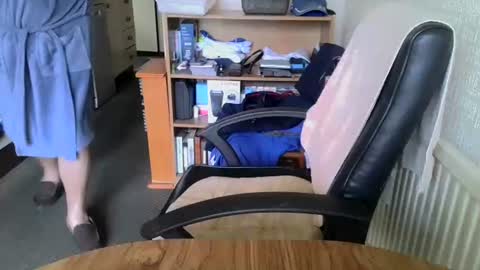 Snapshot of poshman65 chatting on 10/14/25, 09:43 poshman65 online show from 10/14/25, 09:43