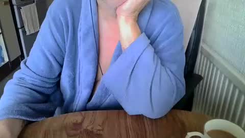 Snapshot of poshman65 chatting on 10/19/25, 10:49 poshman65 online show from 10/19/25, 10:49