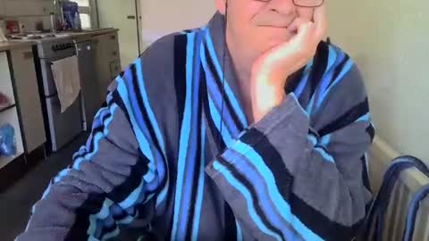 Snapshot of poshman65 chatting on 10/26/25, 10:10 poshman65 online show from 10/26/25, 10:10