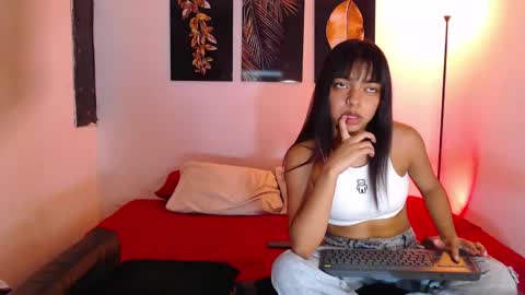 Snapshot of power_hot18 chatting on 12/03/24, 02:25 ALEX Y ALEXA online show from 12/03/24, 02:25