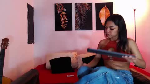 Snapshot of power_hot18 chatting on 12/15/24, 02:41 ALEX Y ALEXA online show from 12/15/24, 02:41