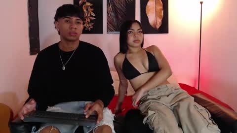 Snapshot of power_hot18 chatting on 12/16/24, 02:25 ALEX Y ALEXA online show from 12/16/24, 02:25
