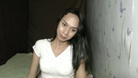 Snapshot of precious_mitch18 chatting on 09/12/25, 02:06 precious_mitch18 online show from 09/12/25, 02:06