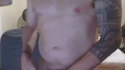 Snapshot of pretoriaan chatting on 10/13/25, 12:54 pretoriaan online show from 10/13/25, 12:54