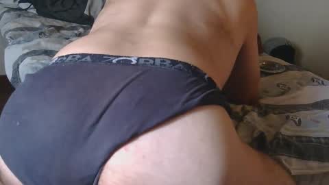 Snapshot of pretoriaan chatting on 11/13/25, 09:30 pretoriaan online show from 11/13/25, 09:30