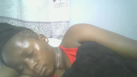 Snapshot of pretty_abella chatting on 01/25/25, 06:12 abella online show from 01/25/25, 06:12