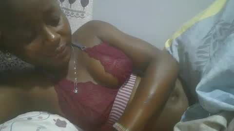 Snapshot of pretty_abella chatting on 01/30/25, 07:37 abella online show from 01/30/25, 07:37