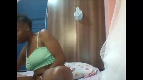 Snapshot of pretty_darya chatting on 01/07/25, 05:53 pretty_darya online show from 01/07/25, 05:53