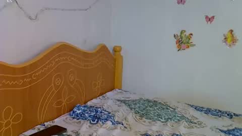 pretty_dey online show from 10/24/25, 03:47