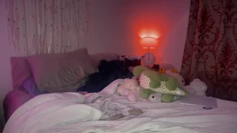 Sophie  online show from 01/29/25, 03:44