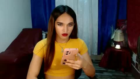 Snapshot of pretty_lady_kitty chatting on 12/02/24, 09:39 pretty_lady_kitty online show from 12/02/24, 09:39