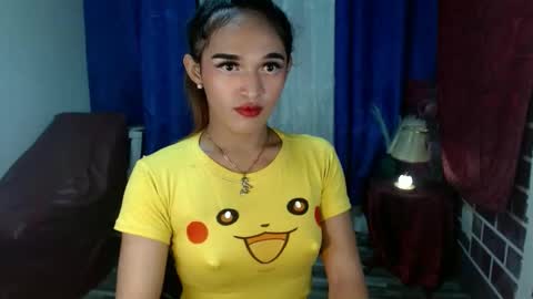 Snapshot of pretty_lady_kitty chatting on 12/24/24, 10:22 pretty_lady_kitty online show from 12/24/24, 10:22