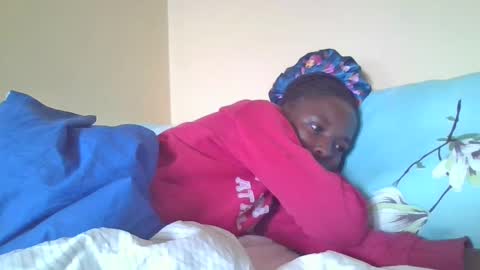 pretty_petite_ebony online show from 12/23/24, 07:38