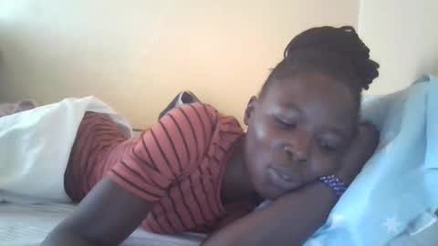 pretty_petite_ebony online show from 02/15/25, 07:49