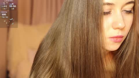 Snapshot of pretty_princess_elina chatting on 01/24/25, 10:51 Elina online show from 01/24/25, 10:51