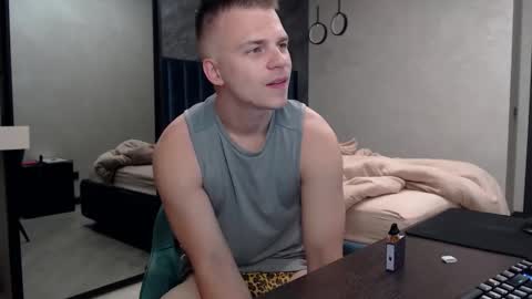 Justin online show from 10/10/25, 04:44