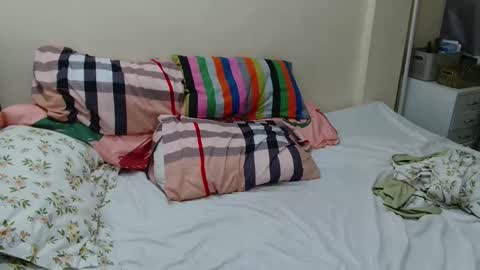 PrettyAsian098 online show from 10/10/25, 11:53